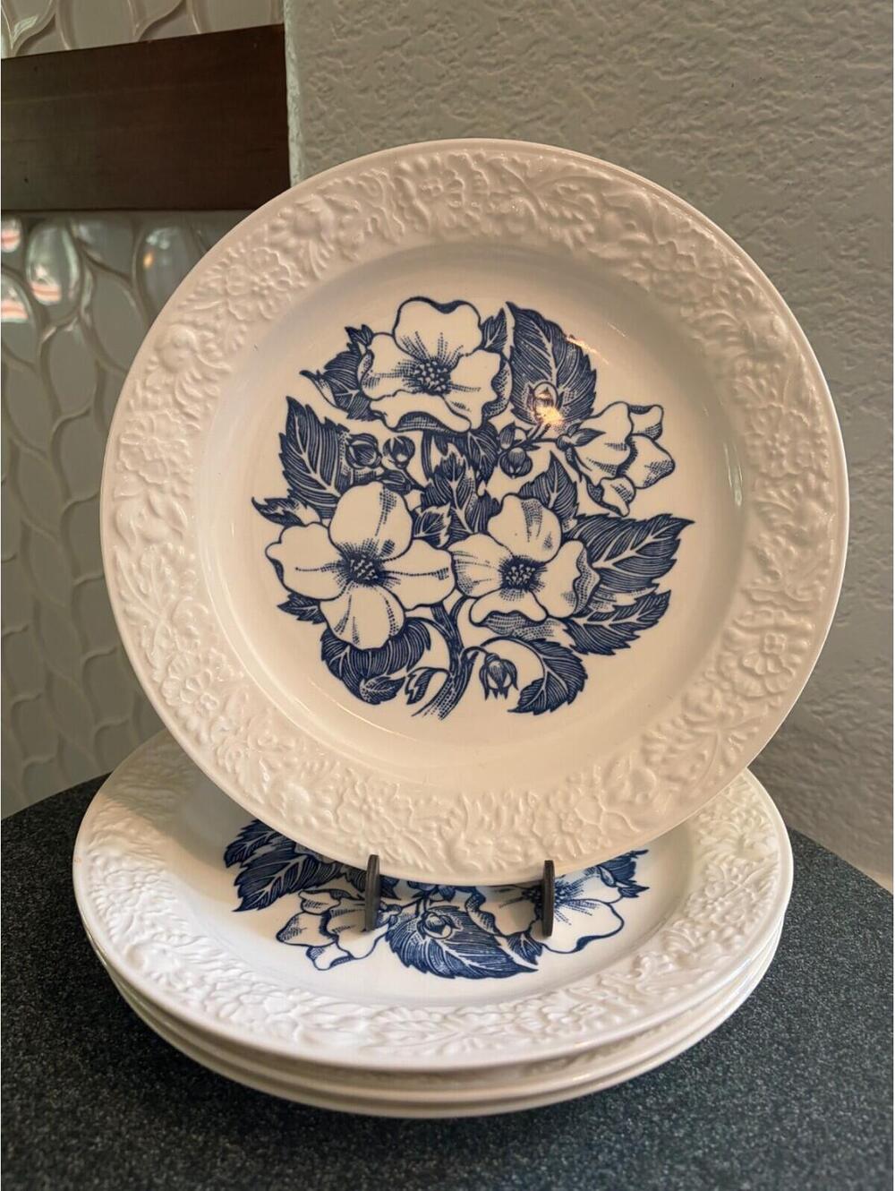 Set of 4 Homer Laughlin Blue Wild Rose Pattern 8 3/4” Salad  Plates